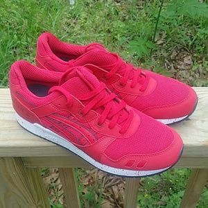 Asics Red Navy Splatter